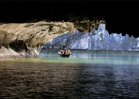 Activities on Halong Bay