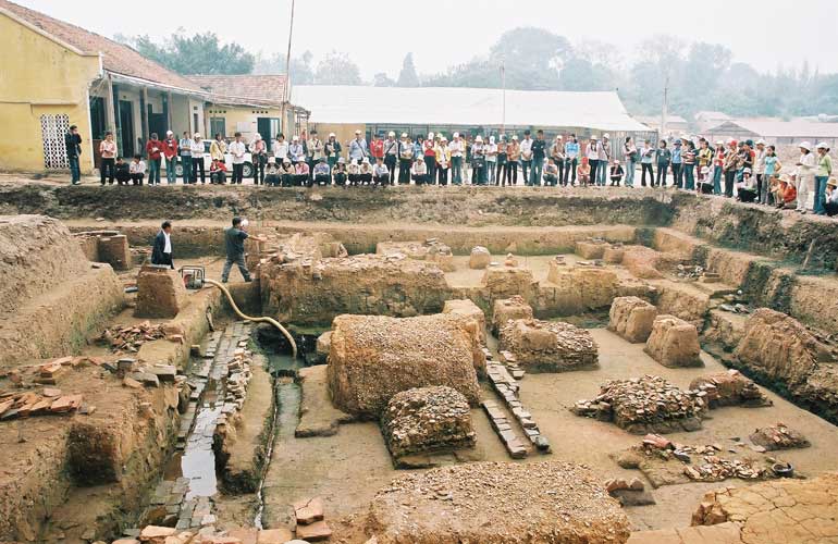 Archaeological site 18 Hoang Dieu