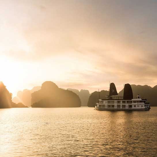 Pelican Cruise 3 days 2 nights