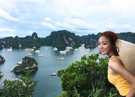 Hanoi - Halong Bay - Visiting Pearl Farm village (L, D)