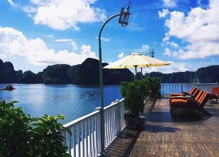 Titov Island - Tuan Chau Harbor