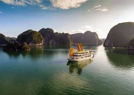 Lan Ha Bay – Viet Hai Village – Halong Bay – Hanoi
