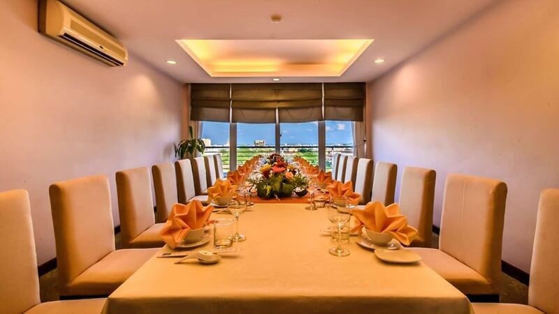 Mondial Hotel
