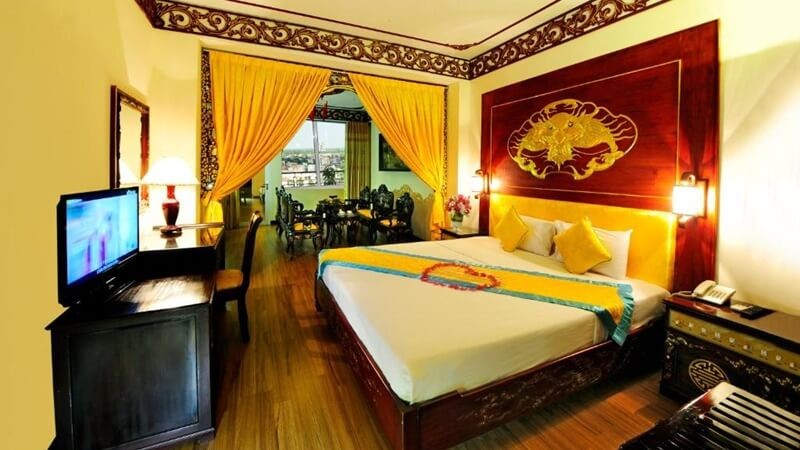 Thanh Lich Royal Boutique