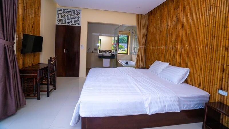 Trang An Retreat