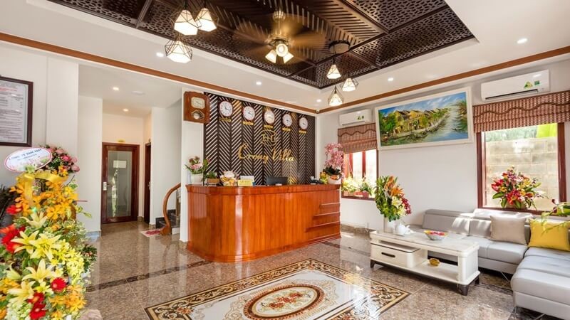 Crony Villa