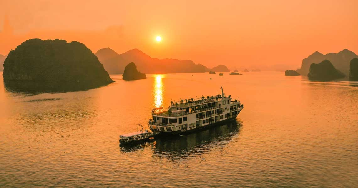 Mon Chéri Cruises