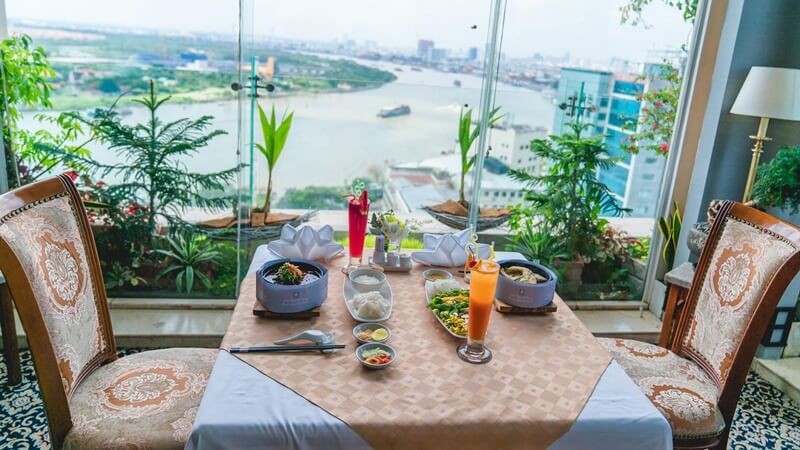 Grand Hotel Saigon