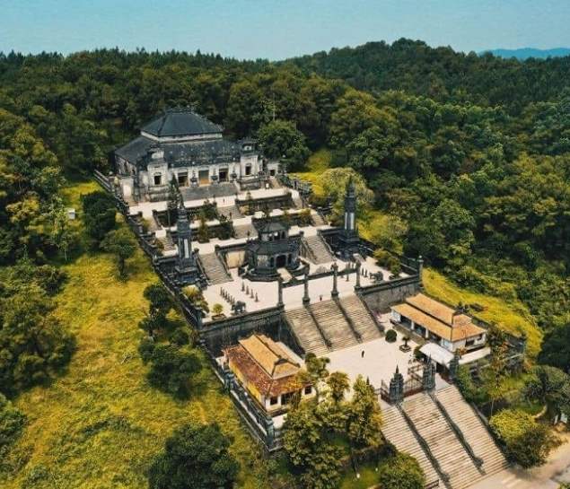 5 Days Central Vietnam Package Tour