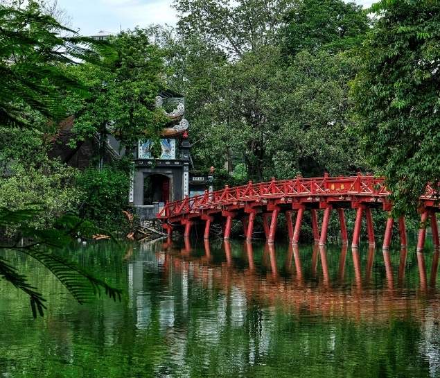 Amazing Vietnam 8-Day Tour