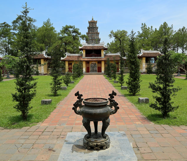 Hue City Full Day Tour from Danang or Hoian